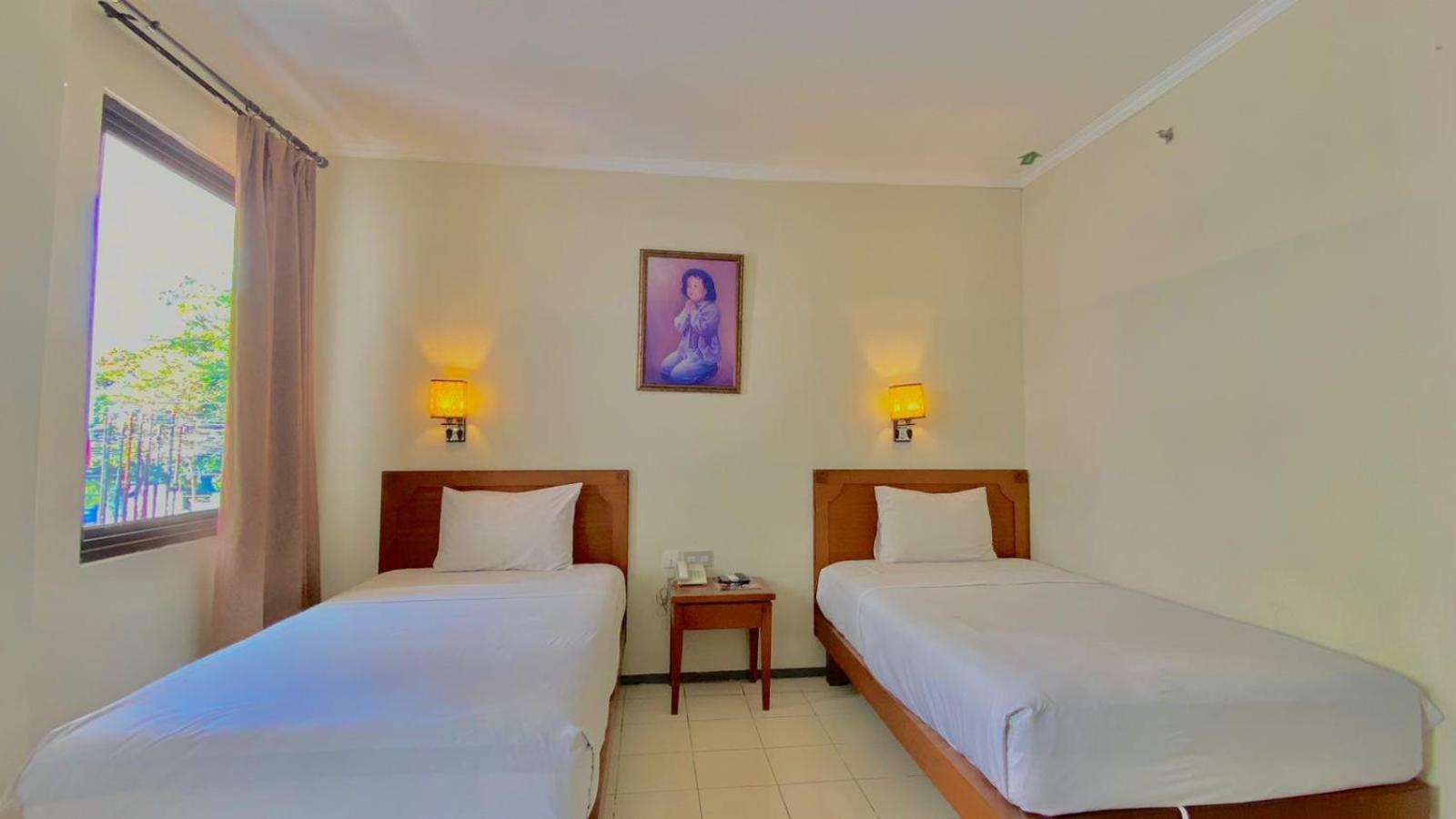 Pia Hotel Cirebon Dış mekan fotoğraf