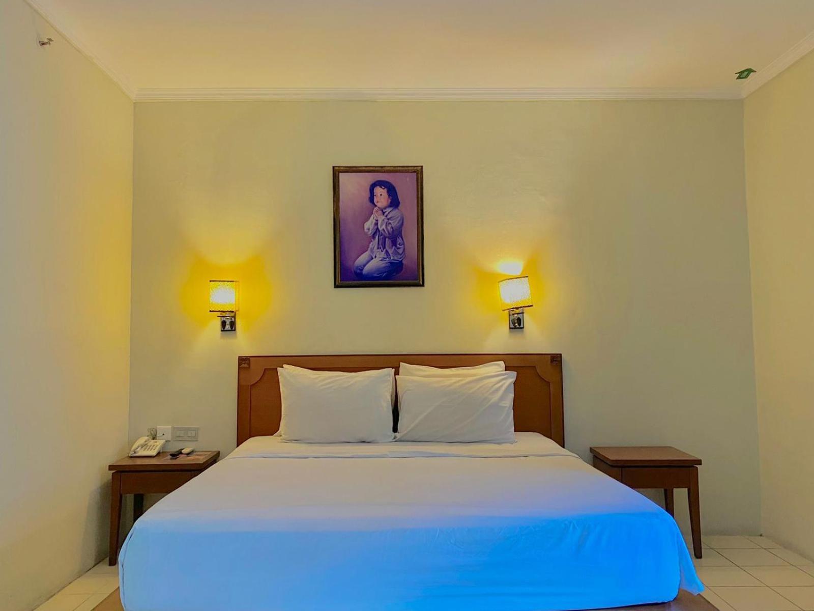 Pia Hotel Cirebon Dış mekan fotoğraf