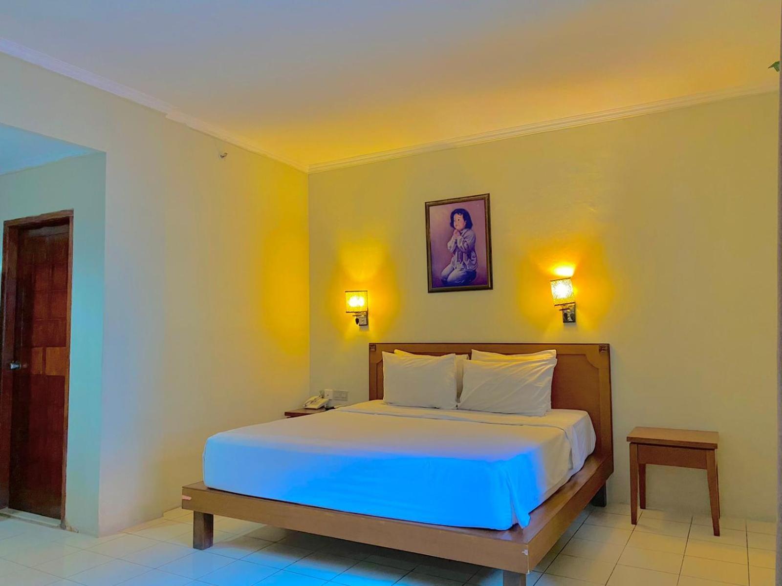 Pia Hotel Cirebon Dış mekan fotoğraf